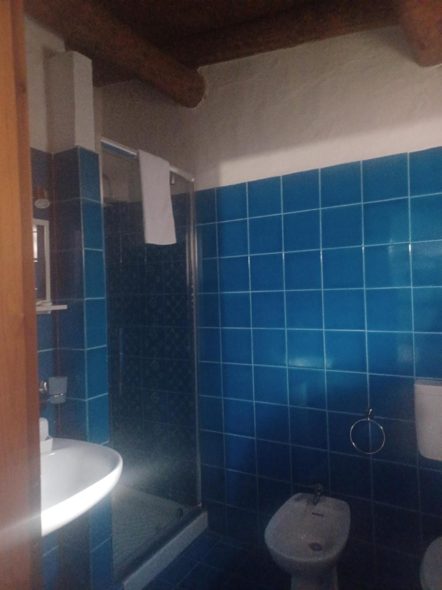 B&B Helios Il Tuo Relax In Sardegna San Teodoro Kültér fotó