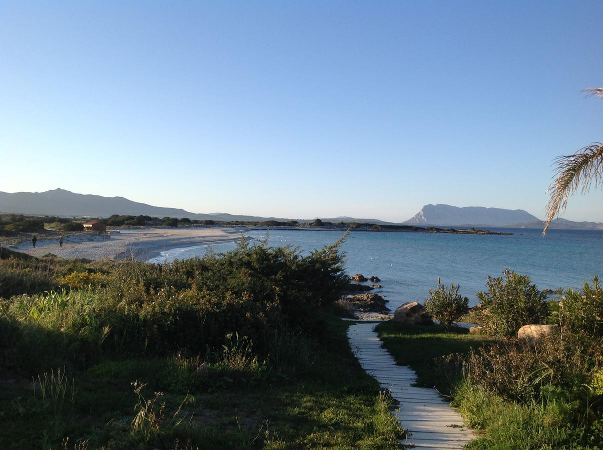 B&B Helios Il Tuo Relax In Sardegna San Teodoro Kültér fotó